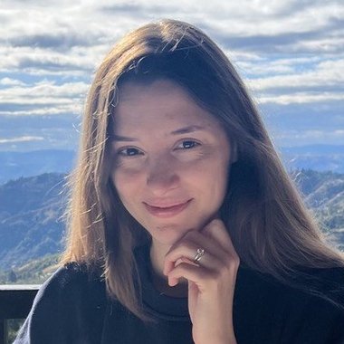 Alisa - Freelance Content Creator