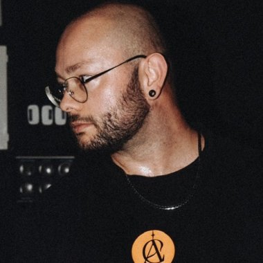 Tom G. - Freelance Sound Technician