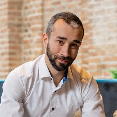 Valentin M. - Freelance Architect