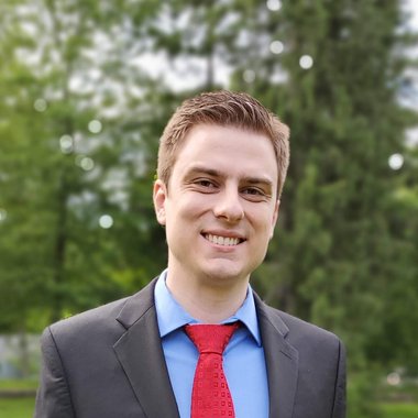 Ryan M. - Freelance Web Developer