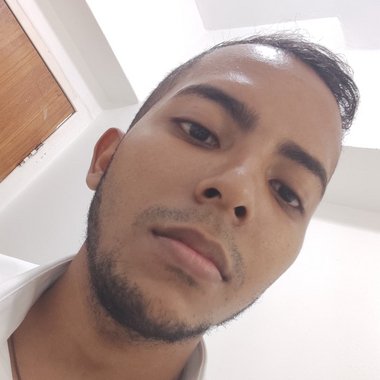 Javier H. - Freelance Content Creator