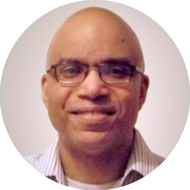 Ignacio G. - Freelance Graphic Designer