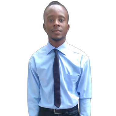 Udemette A. - Freelance Presenter