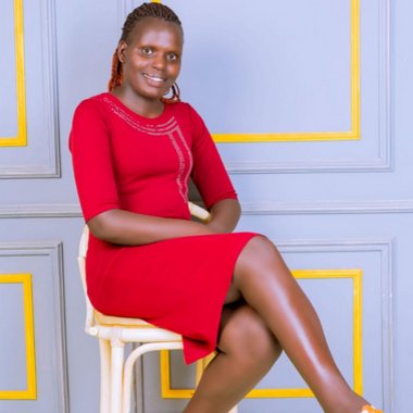 user901851 - Freelance Brand Designer