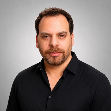 Etienne S. - Freelance Web Developer