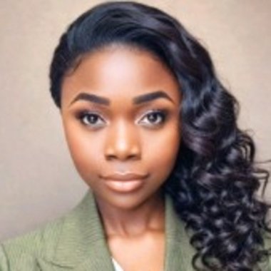 Imaan F. - Freelance Social Media Manager