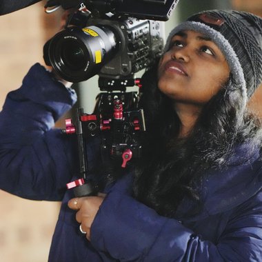 ANNANAVOMI - Freelance Singer