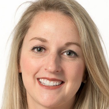 Erin S. - Freelance Pitch Deck Designer