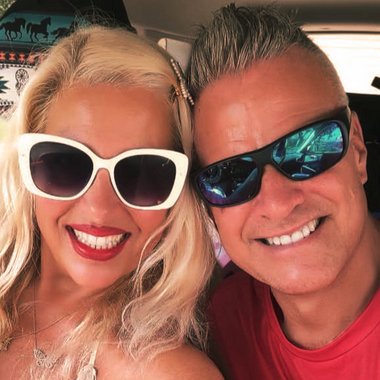 Ronald B. - Freelance Web Designer