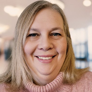 Molly C. - Freelance Graphic Designer