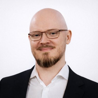 Egor B. - Freelance Motion Graphic Designer