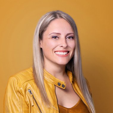 Elisa U. - Freelance Illustrator