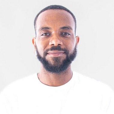 Stood V. - Freelance Video Editor