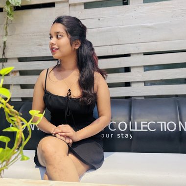 K. M. - Freelance Actress
