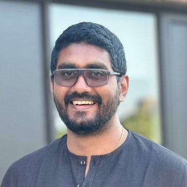 Vijay S. - Freelance Developer