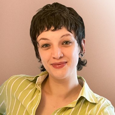 Laurie W. - Freelance Creative Director