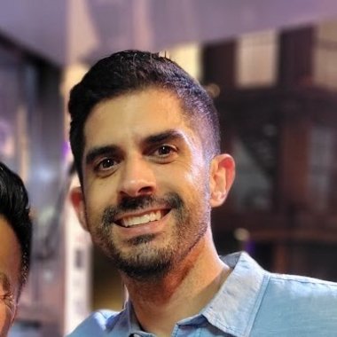 Eliot P. - Freelance Web Developer