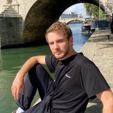 Julien M. - Freelance Video Editor