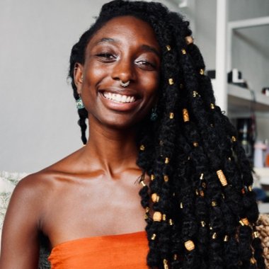 Naomie F. - Freelance Video Editor