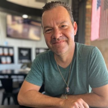 Yanick V. - Freelance Mastering Engineer