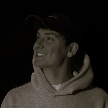 Josia M. - Freelance Music Producer