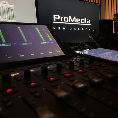 Max A. - Freelance Mixing Engineer