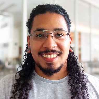 Wilmer G. - Freelance Digital Marketer