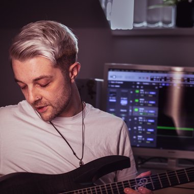 Ryan H. - Freelance Music Producer