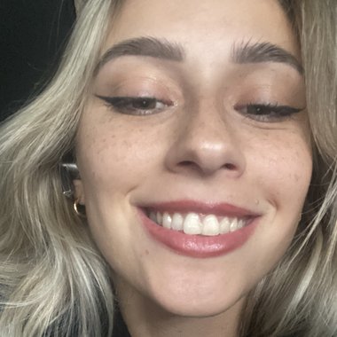 Nikolina T. - Freelance Textile Designer