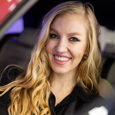 Rosoi M. - Freelance Community Manager