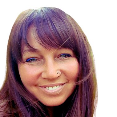 Sandra K. - Freelance Content Creator