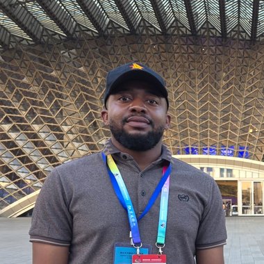 Kombora M. - Freelance Videographer