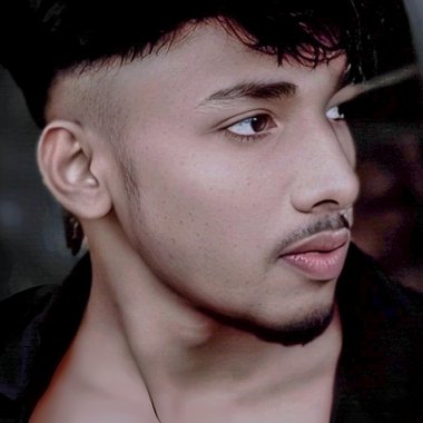 lv R. - Freelance Digital Marketer