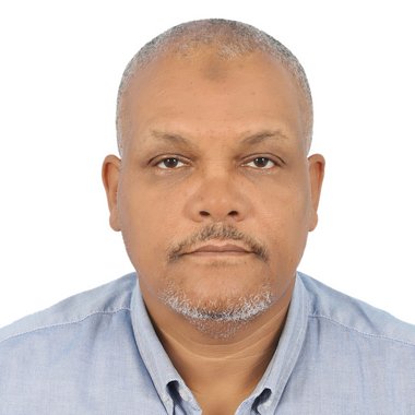 HUSSEIN E. - Freelance Art Director