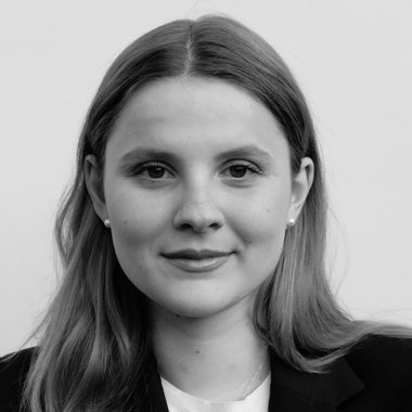 Marlene M. - Freelance Designer