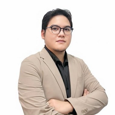 Kankavee C. - Freelance Data Scientist