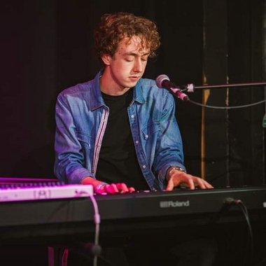 Bob T. - Freelance Music Composer