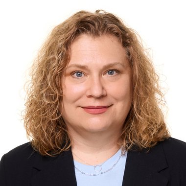 Rebecca S. - Freelance Video Editor