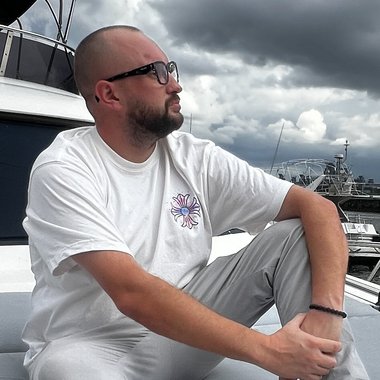 Sam H. - Freelance Videographer