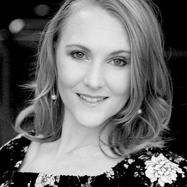 Ilané S. - Freelance Brand Designer