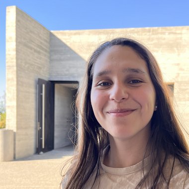 javinava - Freelance Photoshop Editor