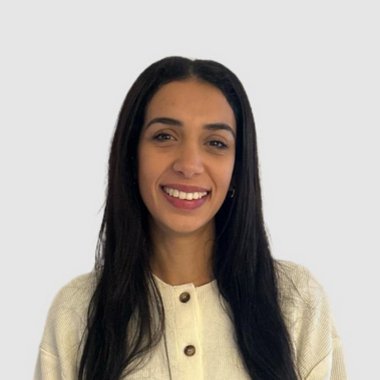 Laila R. - Freelance Interior Designer