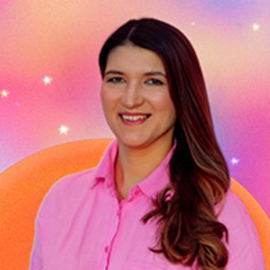 Bella K. - Freelance Video Editor