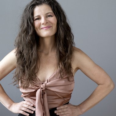 Elena C. - Freelance Musician