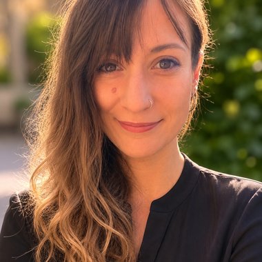 GIULIA P. - Freelance Marketing Consultant
