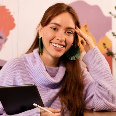 AIDA M. - Freelance Book Illustrator