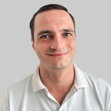 Eduard D. - Freelance Developer