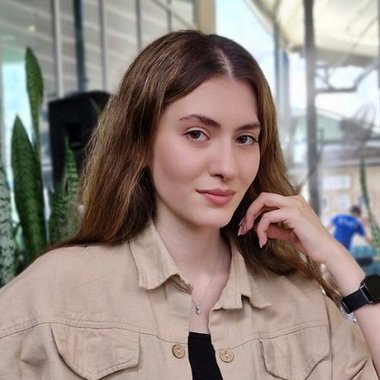 Haniye - Freelance Video Editor