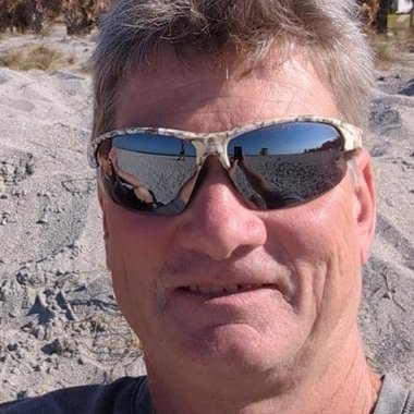 Frederick M. - Freelance Content Creator