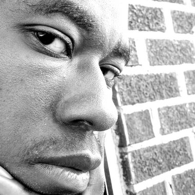 Robert B. - Freelance Graphic Designer